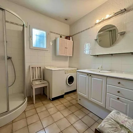 Holiday home Maison A La Cotiniere, 6 Couchages, Proche Port Et Plage, Jardin, Terrasse, Parking Prive - Fr-1-246a-293